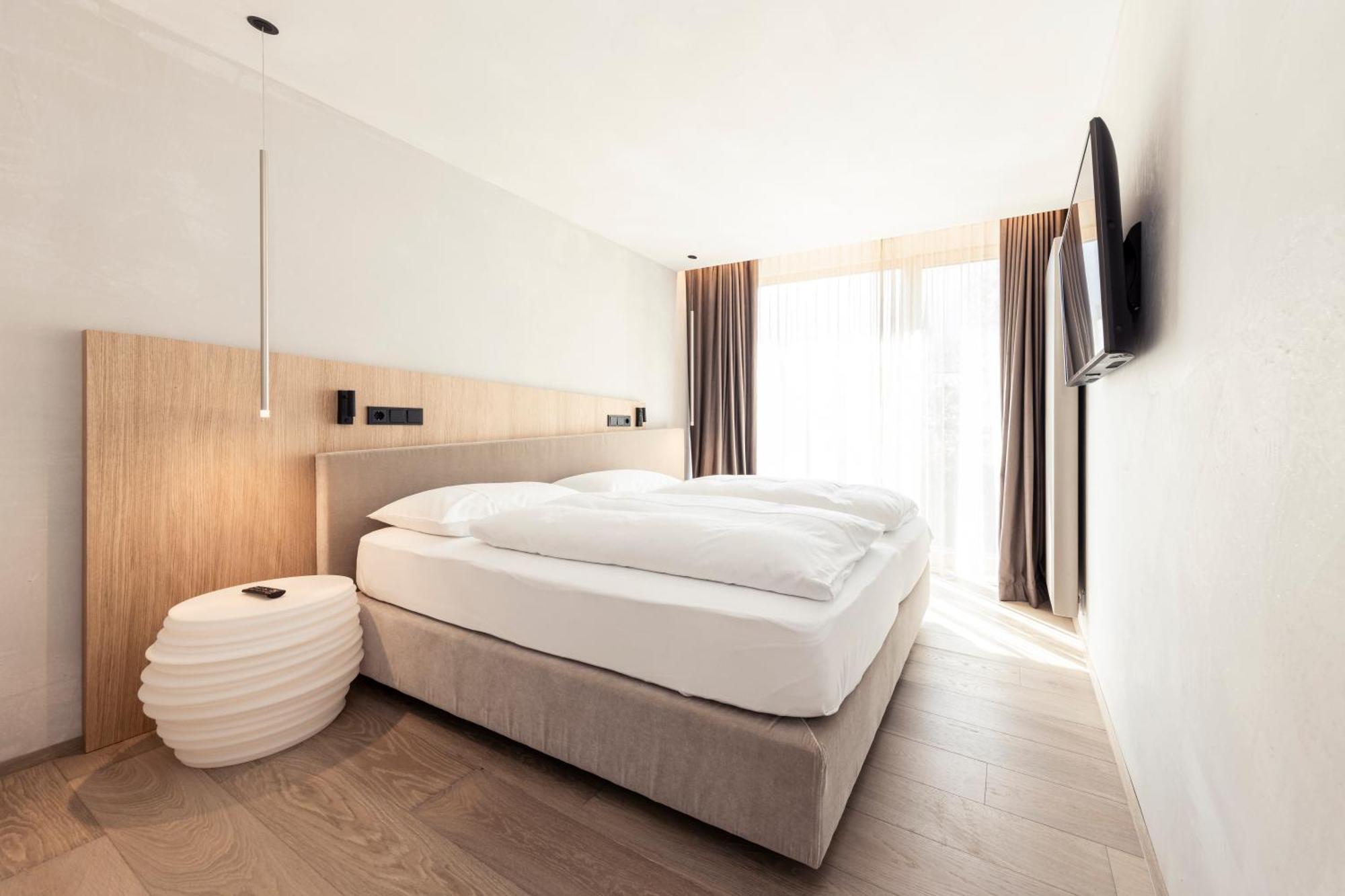 Hotel Winkler Sport & Spa Resort サン・ロレンツォ・ディ・セバート エクステリア 写真