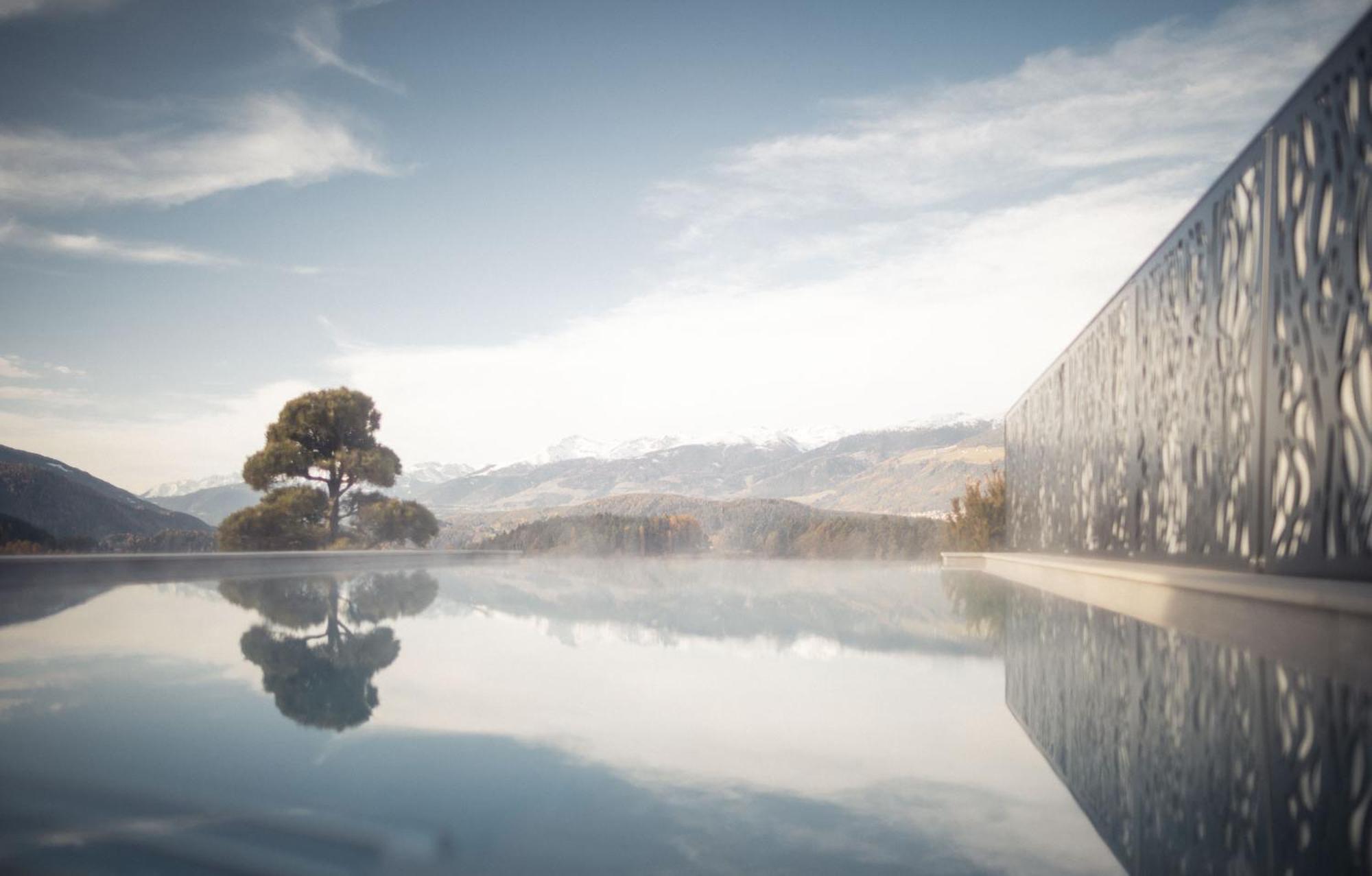 Hotel Winkler Sport & Spa Resort サン・ロレンツォ・ディ・セバート エクステリア 写真